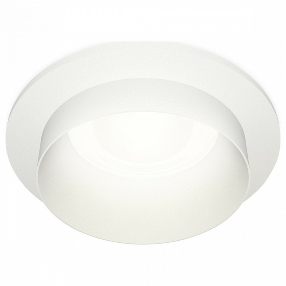 Фото Встраиваемый светильник Ambrella Light XC XC6512020 AMBR_XC6512020 - интернет-магазин МегаТерем в Москве