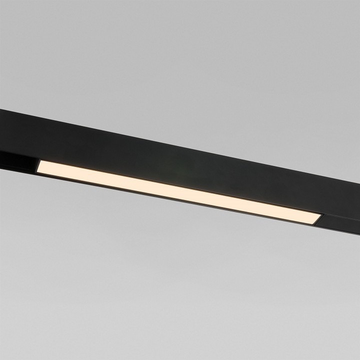 Фото Встраиваемый светильник Elektrostandard Slim Magnetic a067372 ELK_a067372 - интернет-магазин МегаТерем в Москве