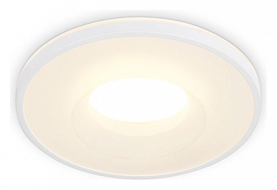 Фото Встраиваемый светильник Ambrella Light TN TN3200 AMBR_TN3200 - интернет-магазин МегаТерем в Москве