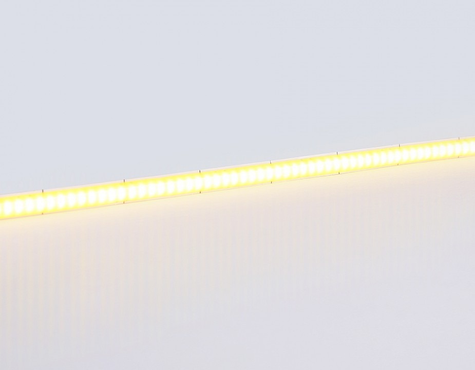 Фото Лента светодиодная Ambrella Light  GS4611 AMBR_GS4611 - интернет-магазин МегаТерем в Москве