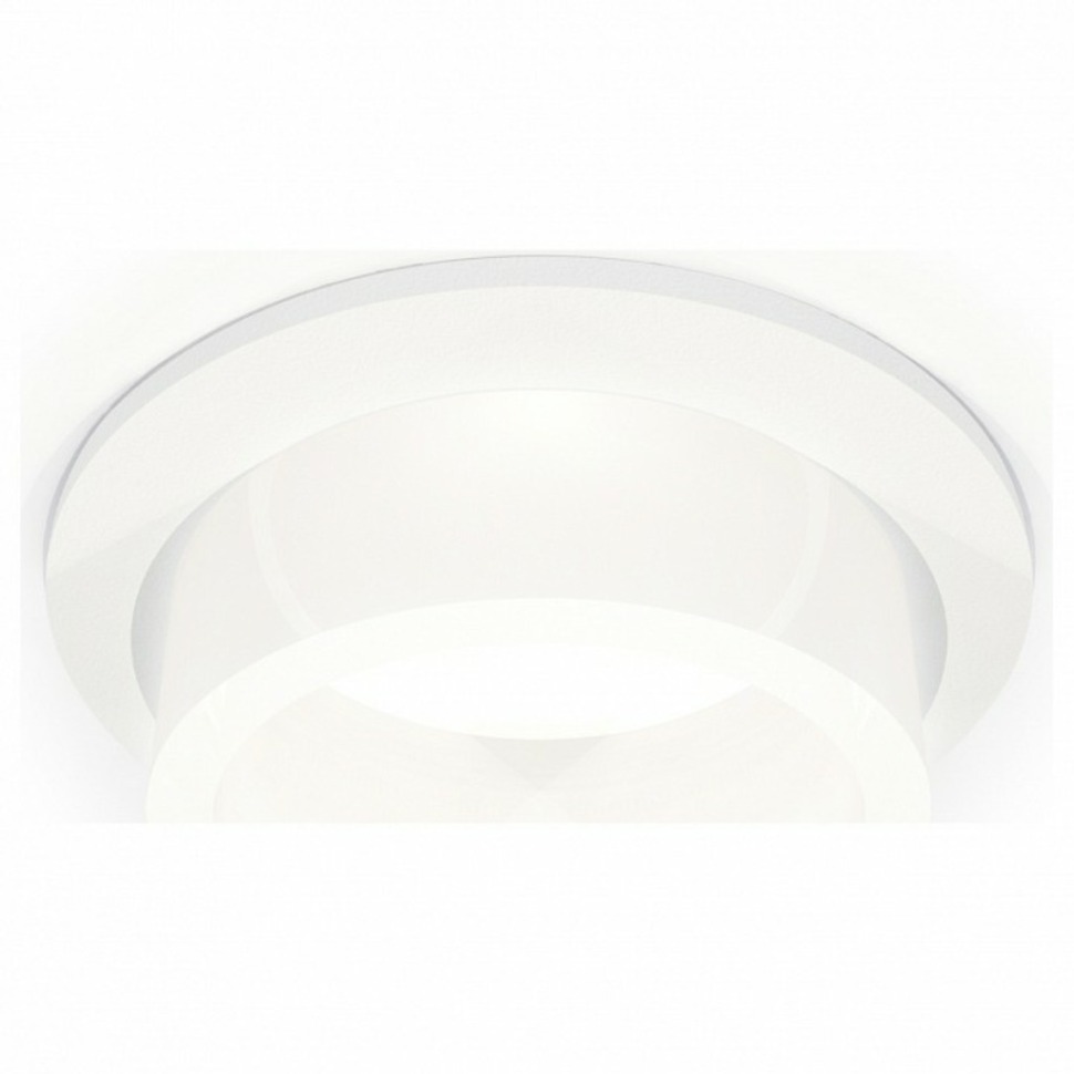Фото Встраиваемый светильник Ambrella Light XC XC6512066 AMBR_XC6512066 - интернет-магазин МегаТерем в Москве