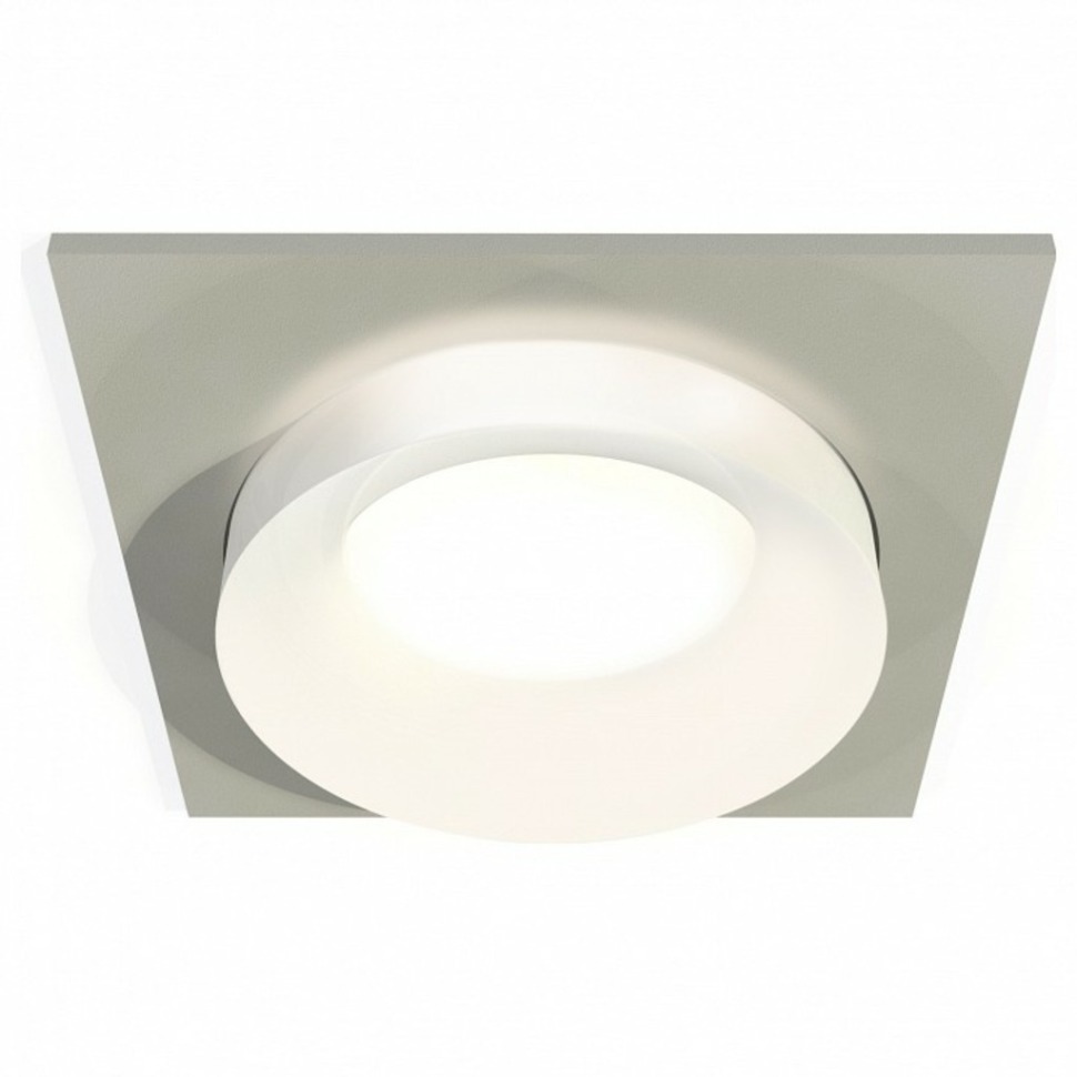 Фото Встраиваемый светильник Ambrella Light XC XC7633041 AMBR_XC7633041 - интернет-магазин МегаТерем в Москве