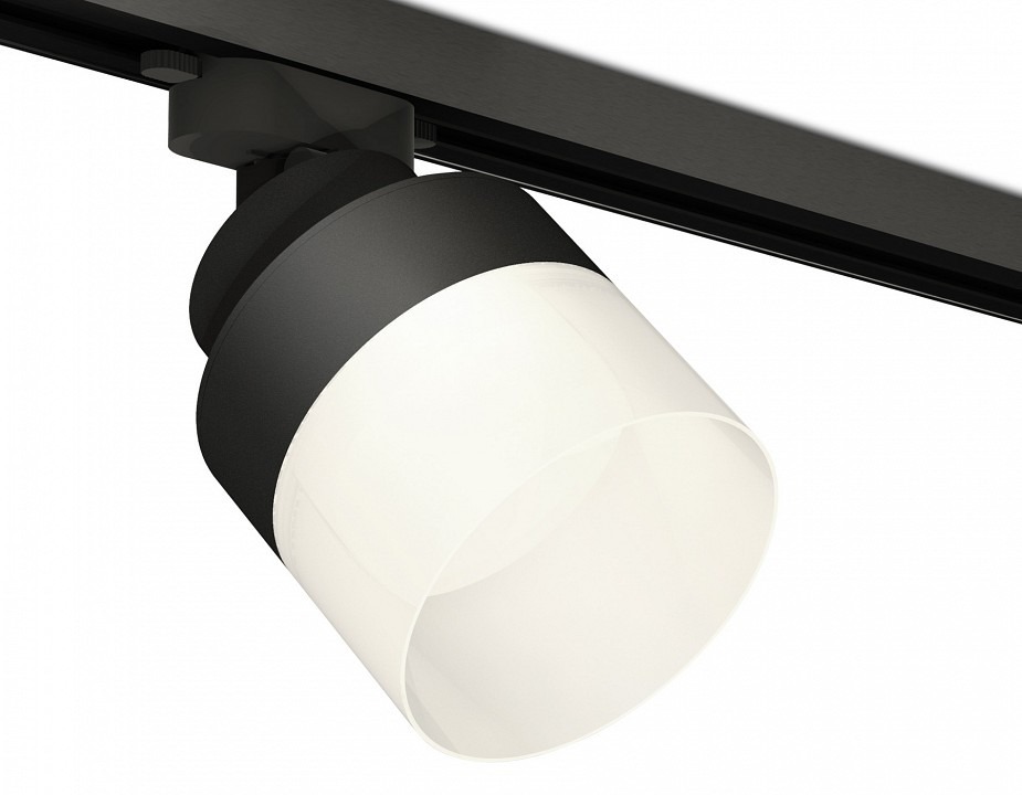 Фото Светильник на штанге Ambrella Light XT XT8102021 AMBR_XT8102021 - интернет-магазин МегаТерем в Москве