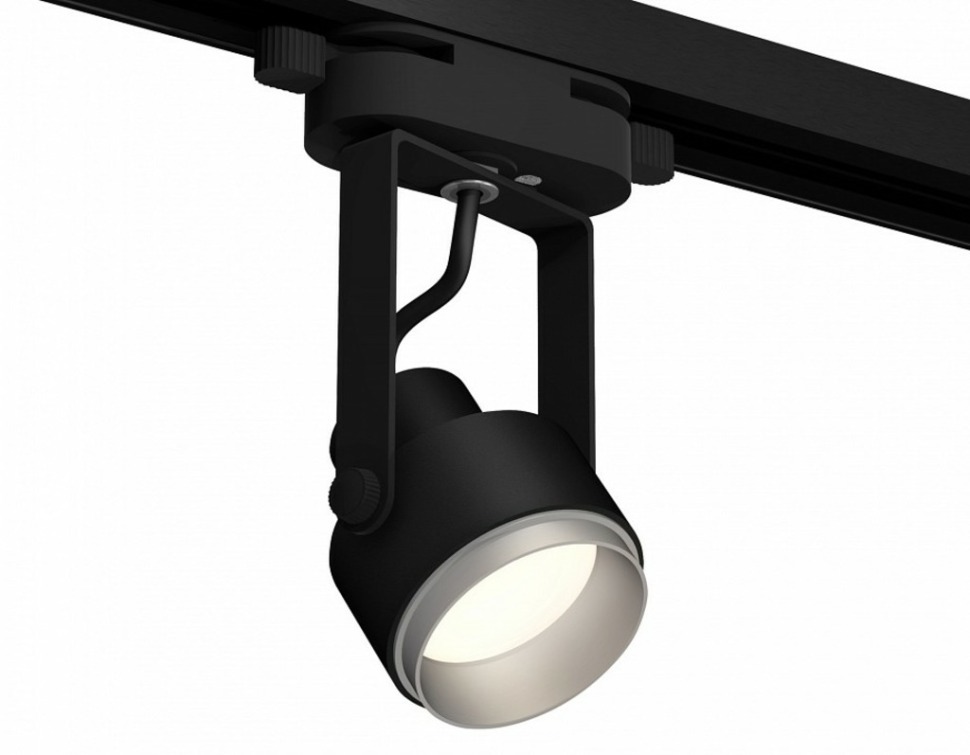 Фото Светильник на штанге Ambrella Light XT XT6602022 AMBR_XT6602022 - интернет-магазин МегаТерем в Москве