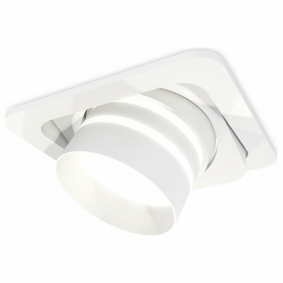 Фото Встраиваемый светильник Ambrella Light XC XC7658082 AMBR_XC7658082 - интернет-магазин МегаТерем в Москве