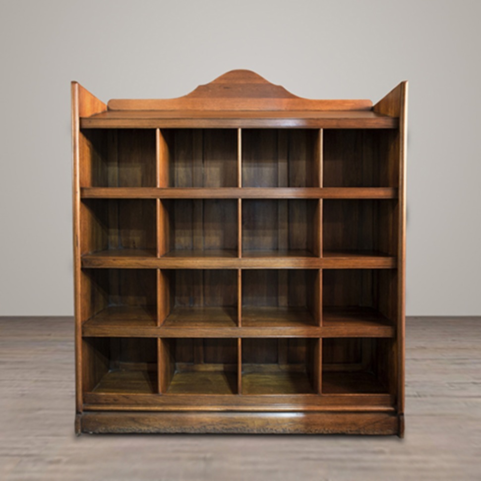 Фото Шкаф Нотаир VT10818-01, массив ореха, beaming nut, ROOMERS FURNITURE - интернет-магазин МегаТерем в Москве