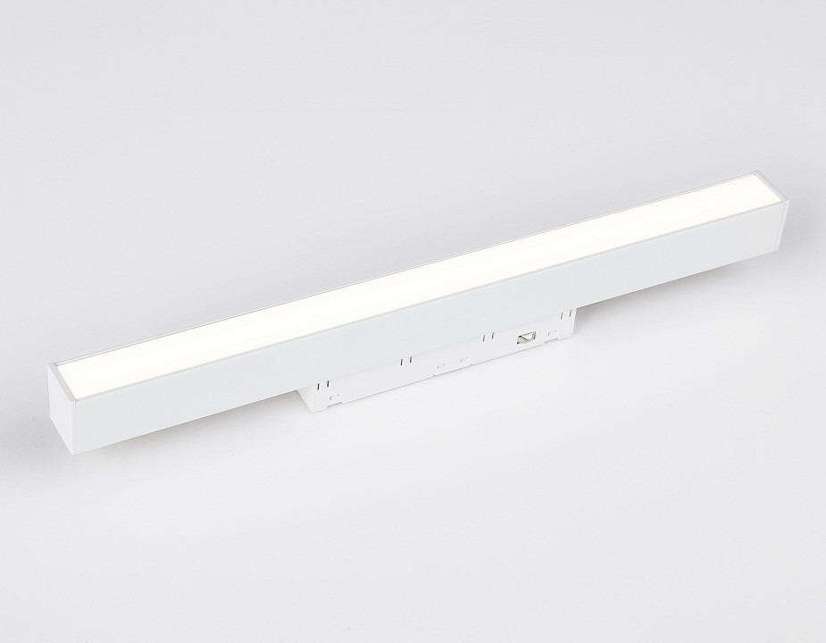 Фото Накладной светильник Ambrella Light GL GL4001 AMBR_GL4001 - интернет-магазин МегаТерем в Москве