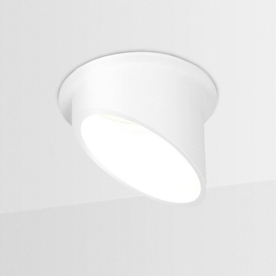 Фото Встраиваемый светильник Ambrella Light TN TN205 AMBR_TN205 - интернет-магазин МегаТерем в Москве