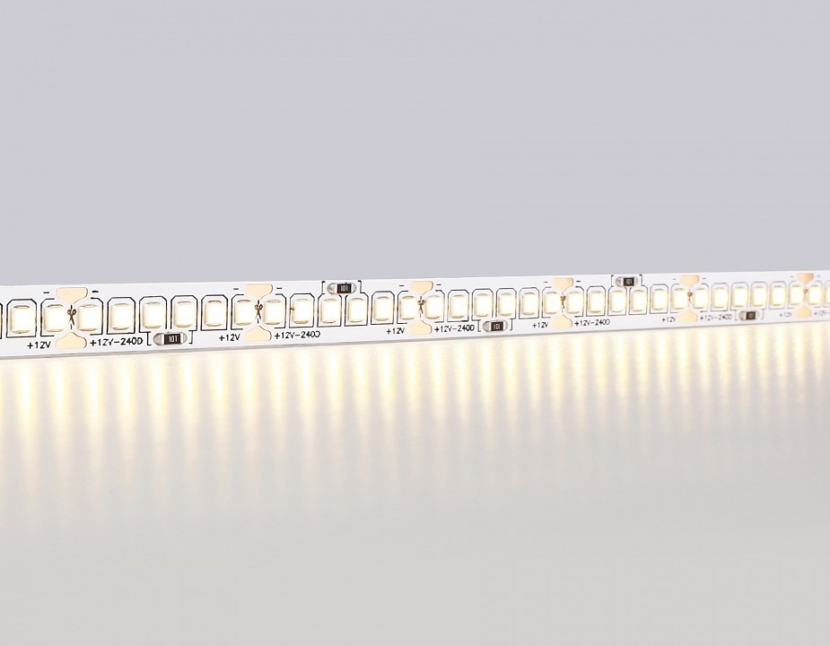 Фото Лента светодиодная Ambrella Light GS GS1401 AMBR_GS1401 - интернет-магазин МегаТерем в Москве