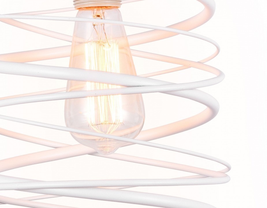Фото Подвесной светильник Ambrella Light TR TR8400 AMBR_TR8400 - интернет-магазин МегаТерем в Москве