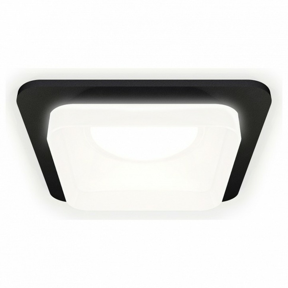 Фото Встраиваемый светильник Ambrella Light XC XC7902013 AMBR_XC7902013 - интернет-магазин МегаТерем в Москве