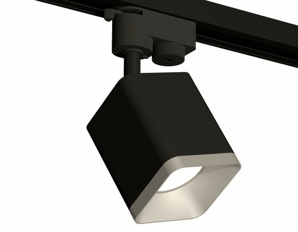 Фото Светильник на штанге Ambrella Light XT XT7813002 AMBR_XT7813002 - интернет-магазин МегаТерем в Москве