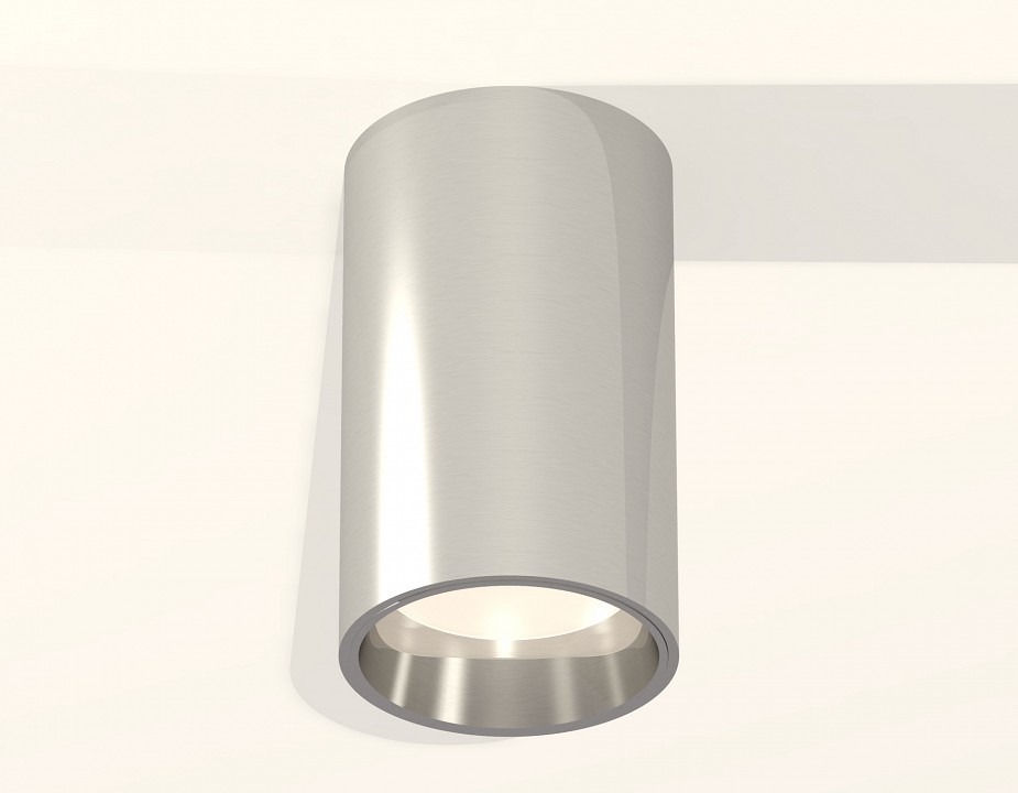 Фото Накладной светильник Ambrella Light XS XS6325010 AMBR_XS6325010 - интернет-магазин МегаТерем в Москве