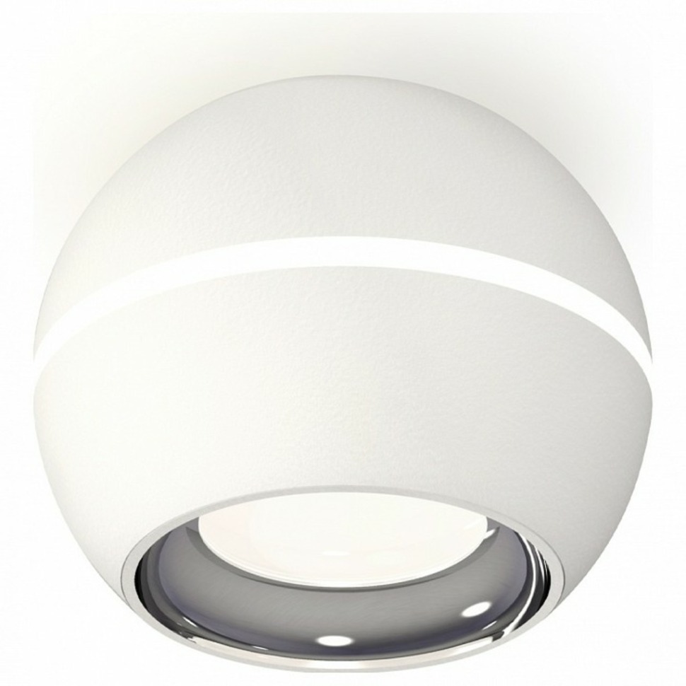 Фото Накладной светильник Ambrella Light XS XS1101002 AMBR_XS1101002 - интернет-магазин МегаТерем в Москве